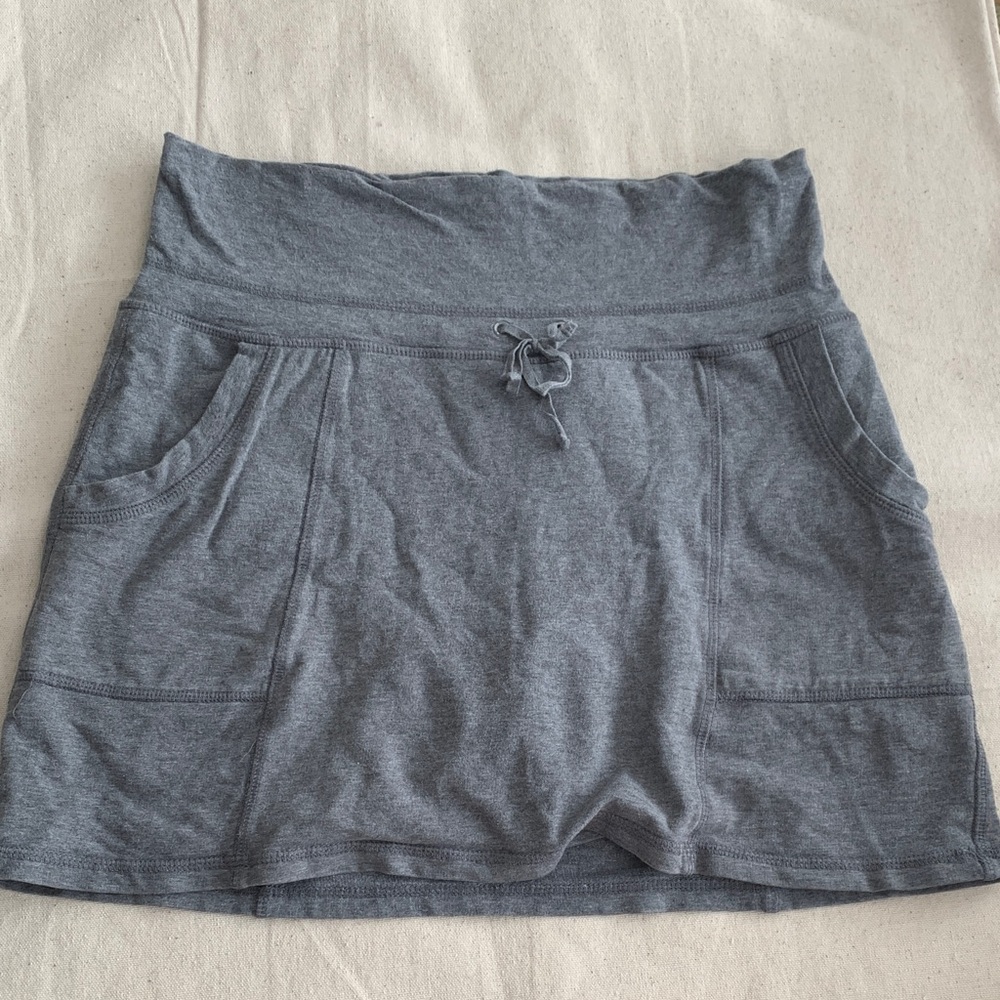 Maternity | Thyme Maternity Skort (Skirt/Shorts) Heathered Grey Cotton
